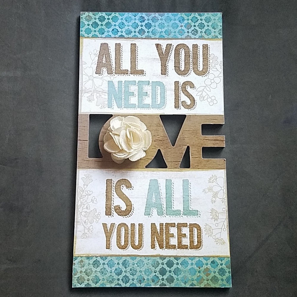 Hanging wall decor
